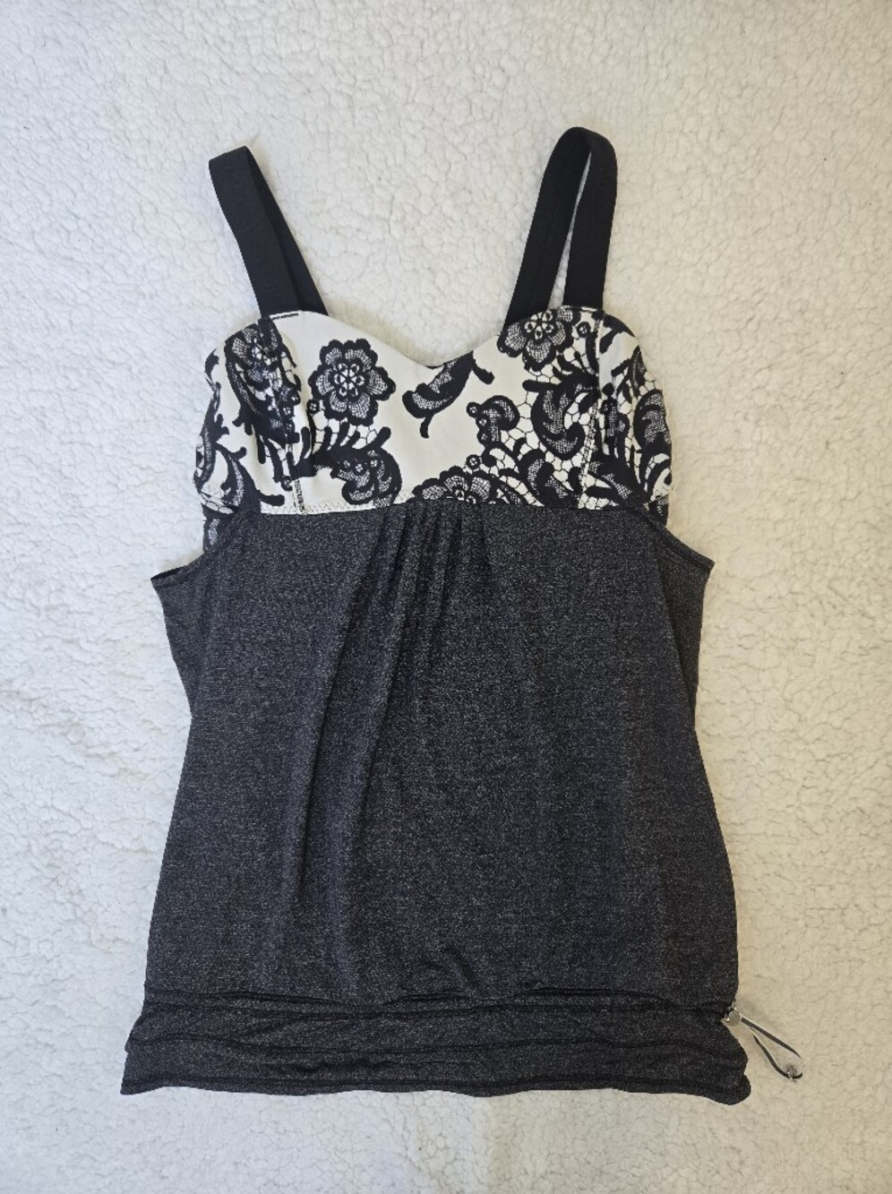 Lululemon Tank Top Drawstring Built In Bra Size 6